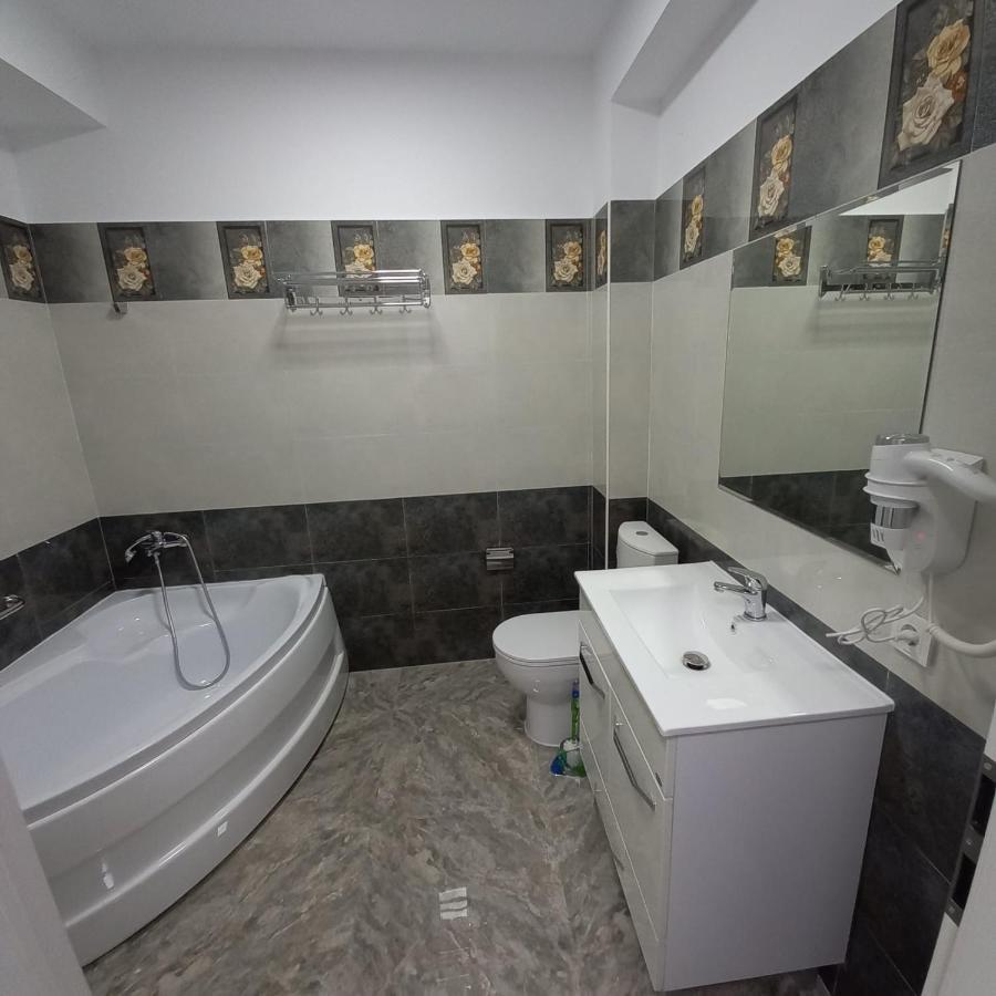 Ema&zain Hotel Bucureşti