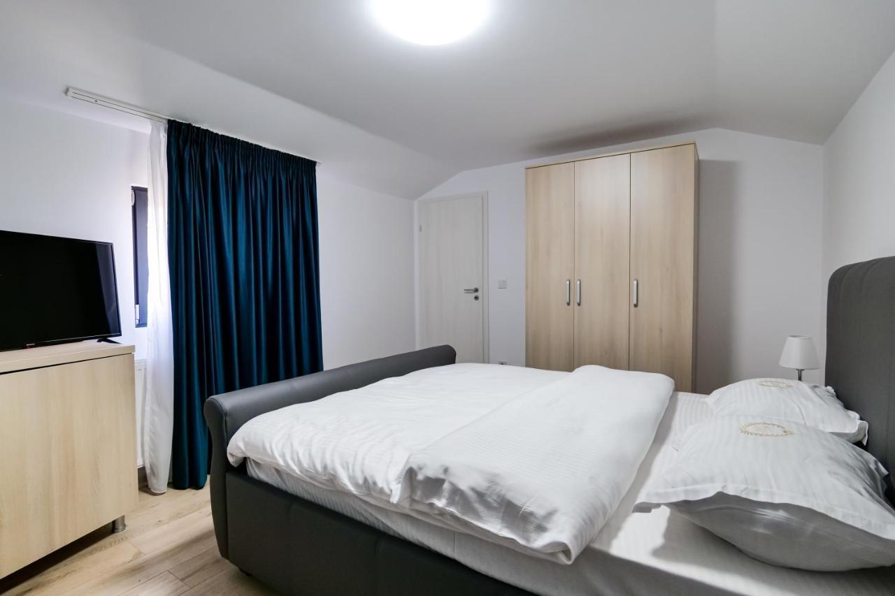 Ema&zain 4* Bucureşti