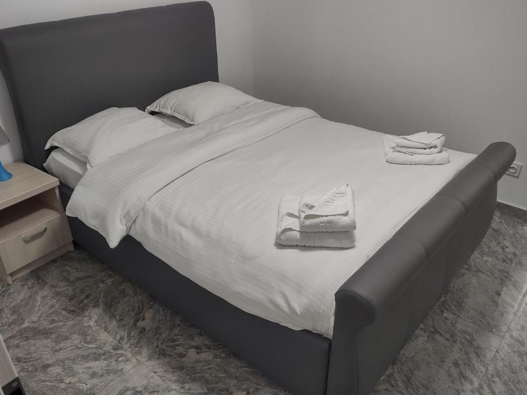 Ema&zain 4* Bucureşti